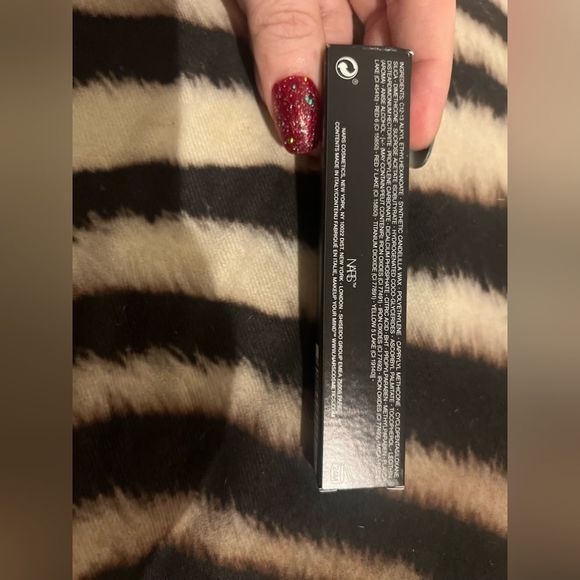 NARS Velvet Matte Lip Pencil. - Picture 5 of 7